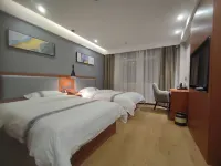 Durian Candy Select Hotel (Pizhou Taohua Island Qingnian East Road) Hotels near Pizhoudong Railway Station