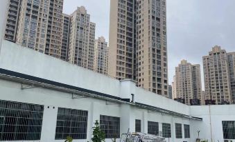 Rongqi Hotel (Chongqing Baisha Film and Television Base)