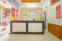 Junhong Hotel - 인 (Inns)