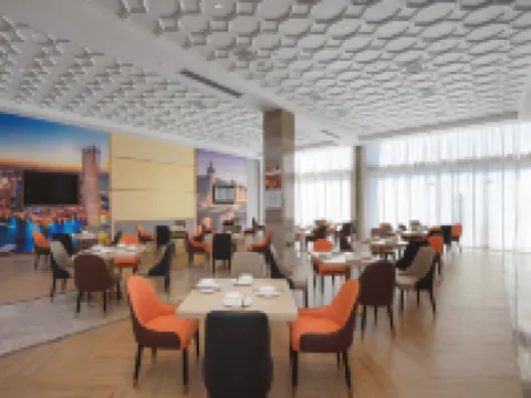 Vienna International Hotel (Ezhou High-speed railway Station Civic Center store) فنادق في أه جَو