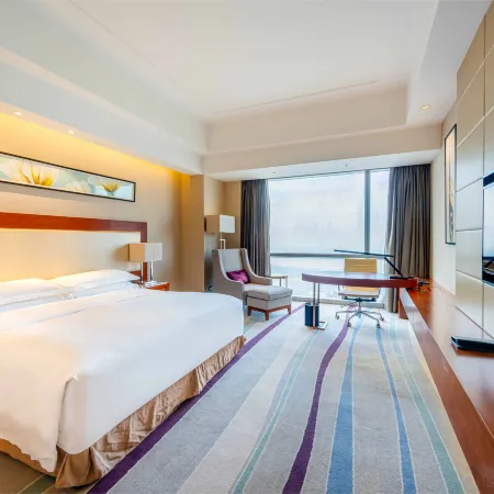 Crowne Plaza WUXI TAIHU by IHG Отели в г. Уси