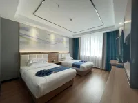 Luntai Lansheng Hotel Hôtels à : Luntai