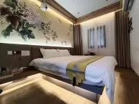 Wushi Academy Book House Chinese Inn - balcony