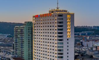 Manchester International Hotel (Hangzhou Qiushan Street Subway Station) - Housity