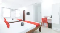 RedDoorz Plus @ DBuilders Poblacion BGC Hotels in Taguig City