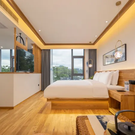 Floral Hotel·Huangshan Xiuning Qishan Sushui Hotel