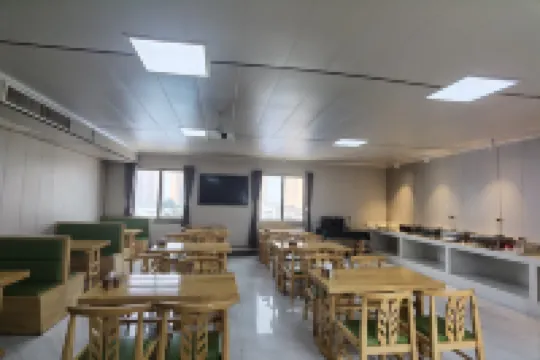 Super 8 Hotel (Anyang Dong Gonglu Normal College)