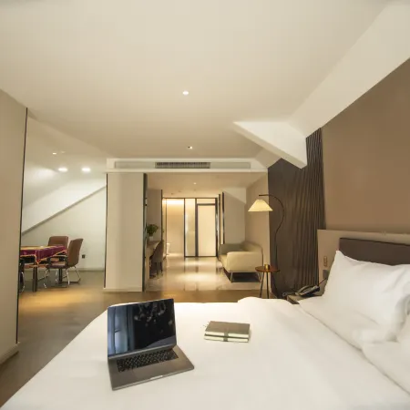 Yilai Hotel (Bozhou People's Hospital Wanda Plaza)