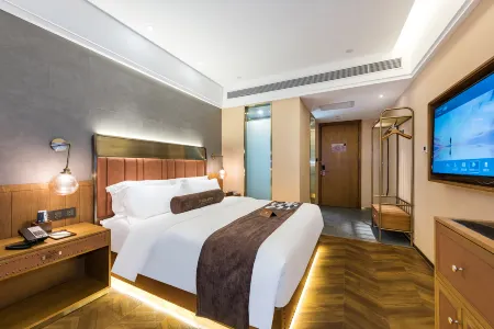 James Joyce Coffetel Hotel (Tianjin Italy Customs Area Tianjin Eye)