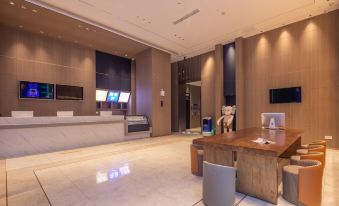 Starry Sky Garden Hotel (Wuhan Sixin International Expo Center)