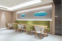 JI Hotel (Jiujiang Xiushui Bus Terminal) Hotels in Xiushui County