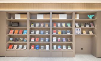 JI Hotel (Shanghai Dapuqiao Riyueguang Center)