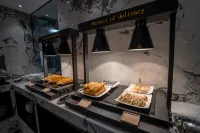 Mission Hills Pujiang Hotel