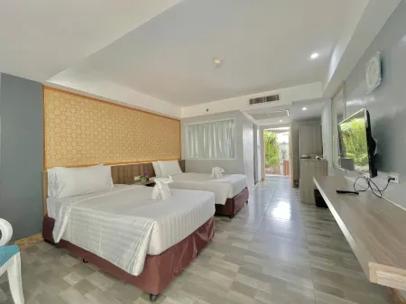 Dragon Beach Resort , Jomtien Beach Pattaya