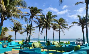 Chinese Courtyard on the Sea Resort Villa Sanya Xiangshui Bay