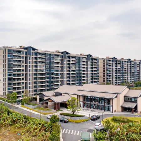 Jiangmen Shuju Yunshangshanju Holiday Homestay