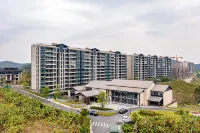 Jiangmen Shuju Yunshangshanju Holiday Homestay