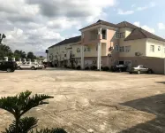 Edinan Hotel & Suites