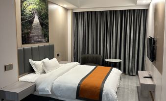 Jinshan Hotel - Housity