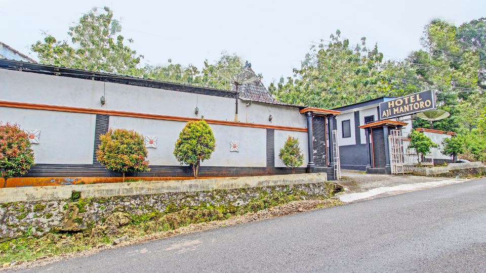 Hotel O Fendi Homestay SyariahNearTempat Makan Pagi Sore Nohil