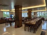 Hotel Earth Light