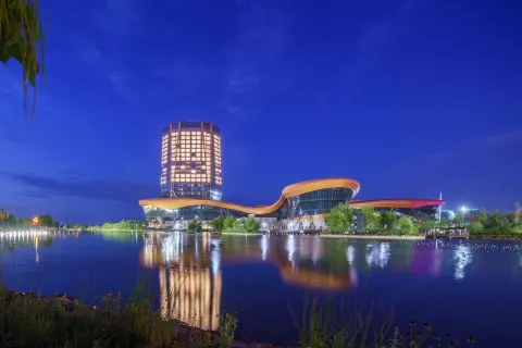 Urumqi Military Brigade Kunlun Hotel