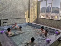 Heping Yishang Hot Spring Homestay Hotels in Heping