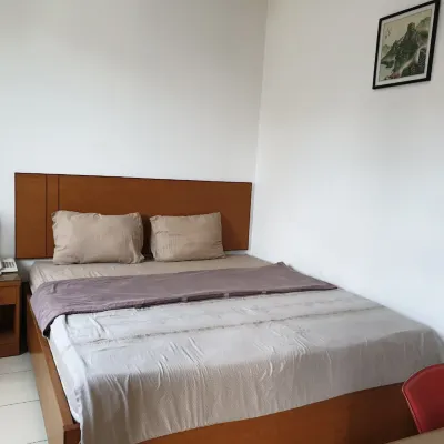 Hotel O Pondok Orange Family Các khách sạn gần Bãi biển Akkarena