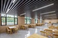 Chonpines Hotel (Baoding Xushui Railway Station Chenyang Avenue)