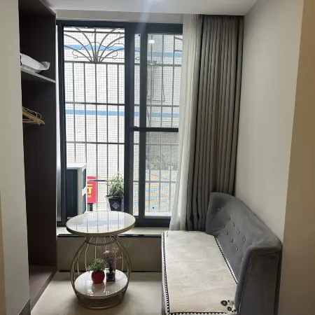 Lanbo Hotel