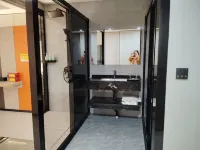 Home Inn Deluxe (Menghai County Government Store)