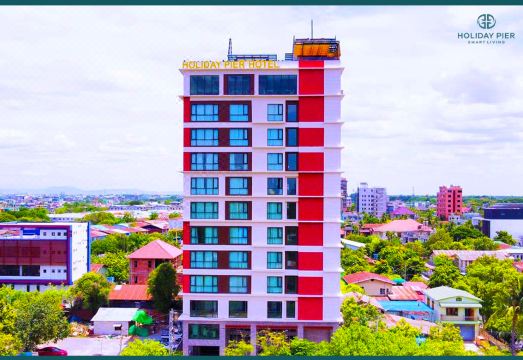 Holiday Pier Hotel 전경
