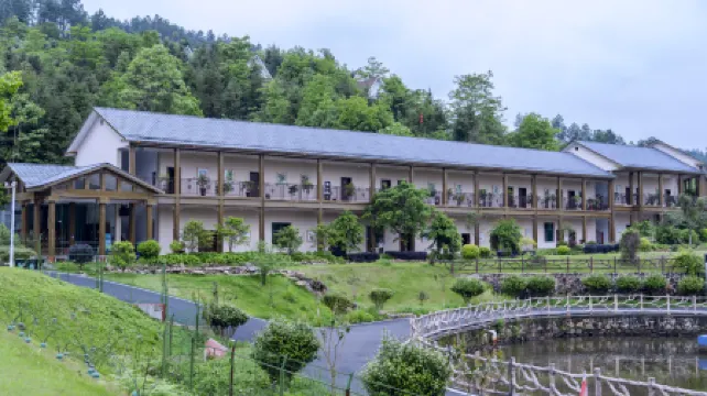 Wan'an Red Cedar Wellness Valley Homestay