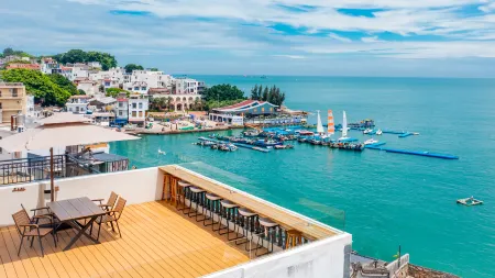 Dongshan Island · Nanzhan Homestay (Nanmen Bay Branch) Отели рядом с достопримечательностью «Jiuxian Mountain»