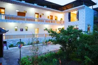 Nuoyangcang Homestay