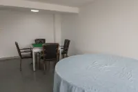 Xinchang Guanjing Homestay - Bintang 2