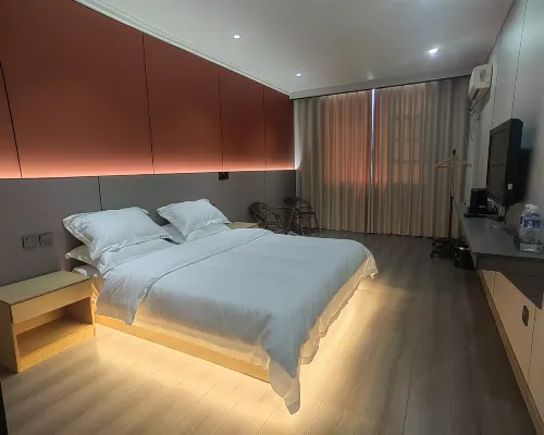 Guangshan Yijiaqin Homestay (Guangshan Bus Station) Hotels in Guangshan