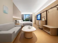 Quanjie Hotel (Changsha South Railway Station International Convention and Exhibition Center Branch) Hotels near Changshanan Railway Station