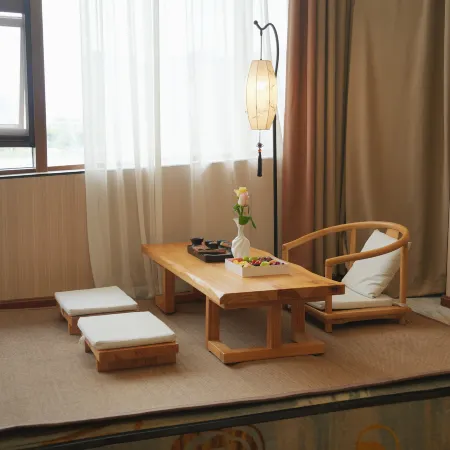 Dream |rumenglingshanmen Hotel (Hefeng Plaza, Shengeng Park Center Branch)