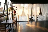 Lakeside Lanting Homestay (Western Mountain Scenic Area)