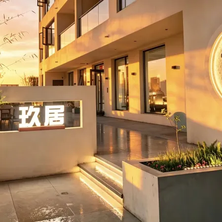 Jiujue Homestay