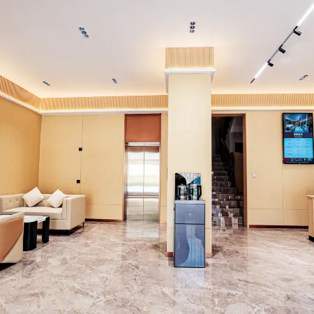 Yushu Quanju Hotel