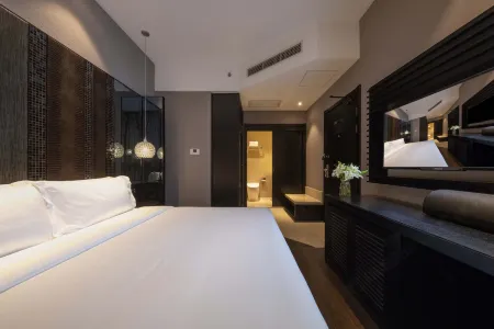 Beijing Nanluoguxiang Crystal Orange Hotel