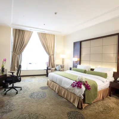 Prime Al Hamra Hotel Отели рядом с достопримечательностью «Банкетный зал Miral»