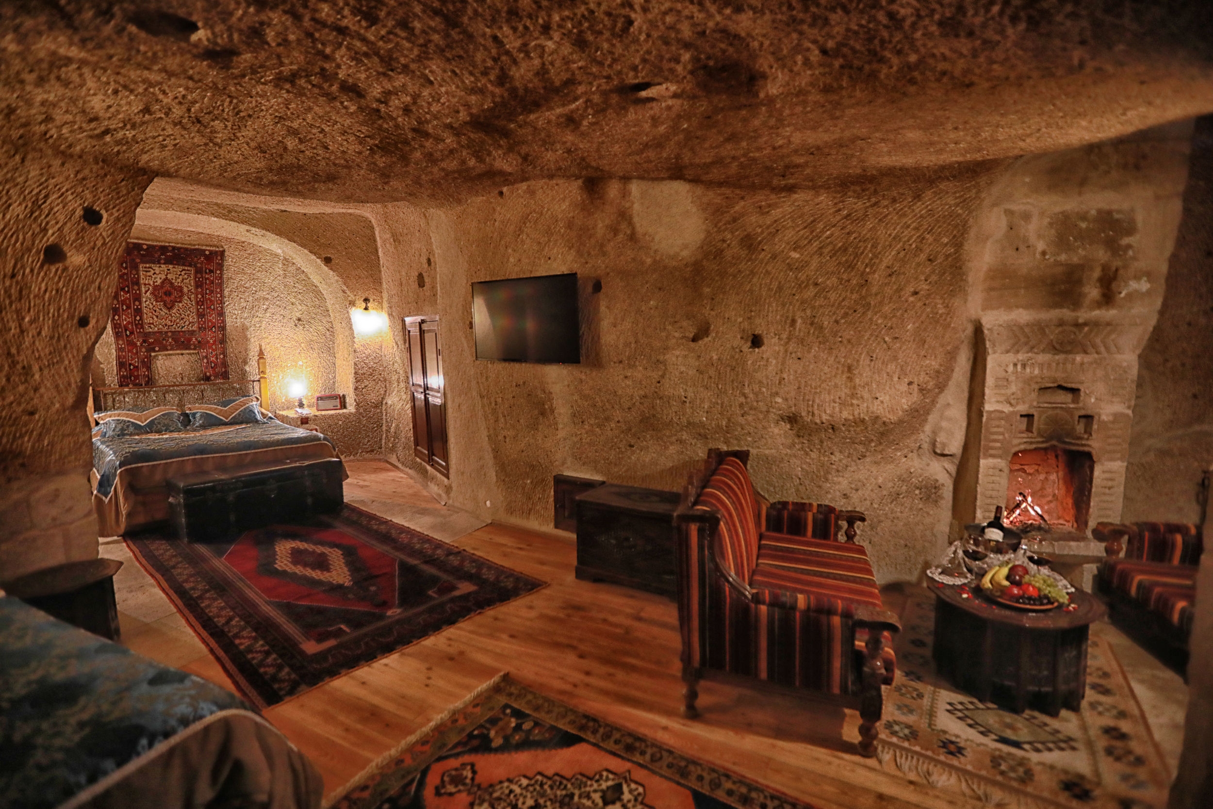 Traveller＇s Cave Hotel