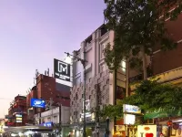 The Mulberry Bangkok Khaosan Road Hotels near Brick Bar