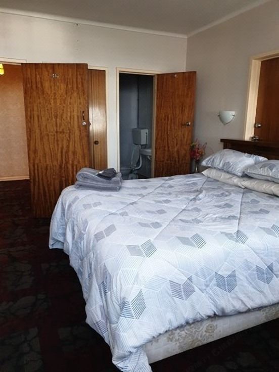 Northern Wairoa Hotel 5