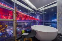 Homeinn Selected Hotel (Chongqing Jiefangbei Area Hong Ya Dong Pedestrian Street) Hotels in Chongqing