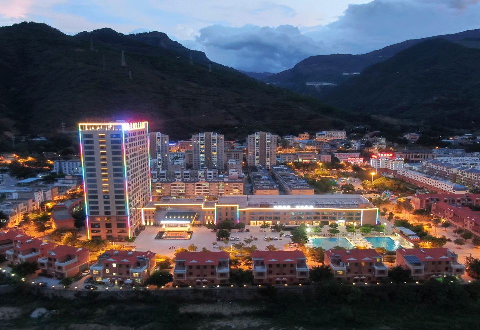 hotel overview picture