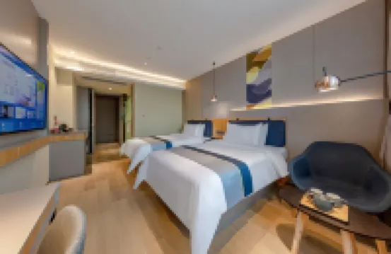 Homeinn Selected Hotel (Danyang Railway Station Yunyang Bridge)